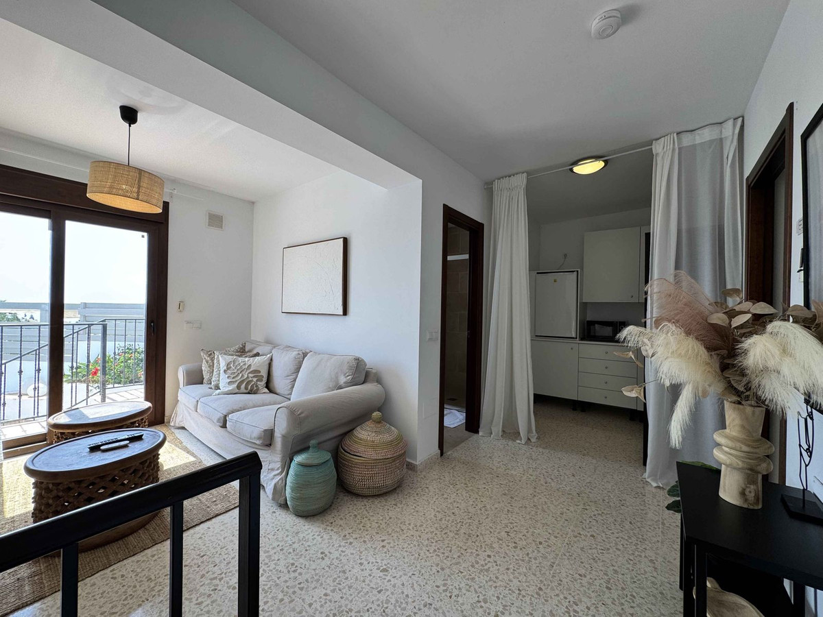 6 Bed Townhouse for sale in La Cala De Mijas Costa Del Sol, Málaga, Spain