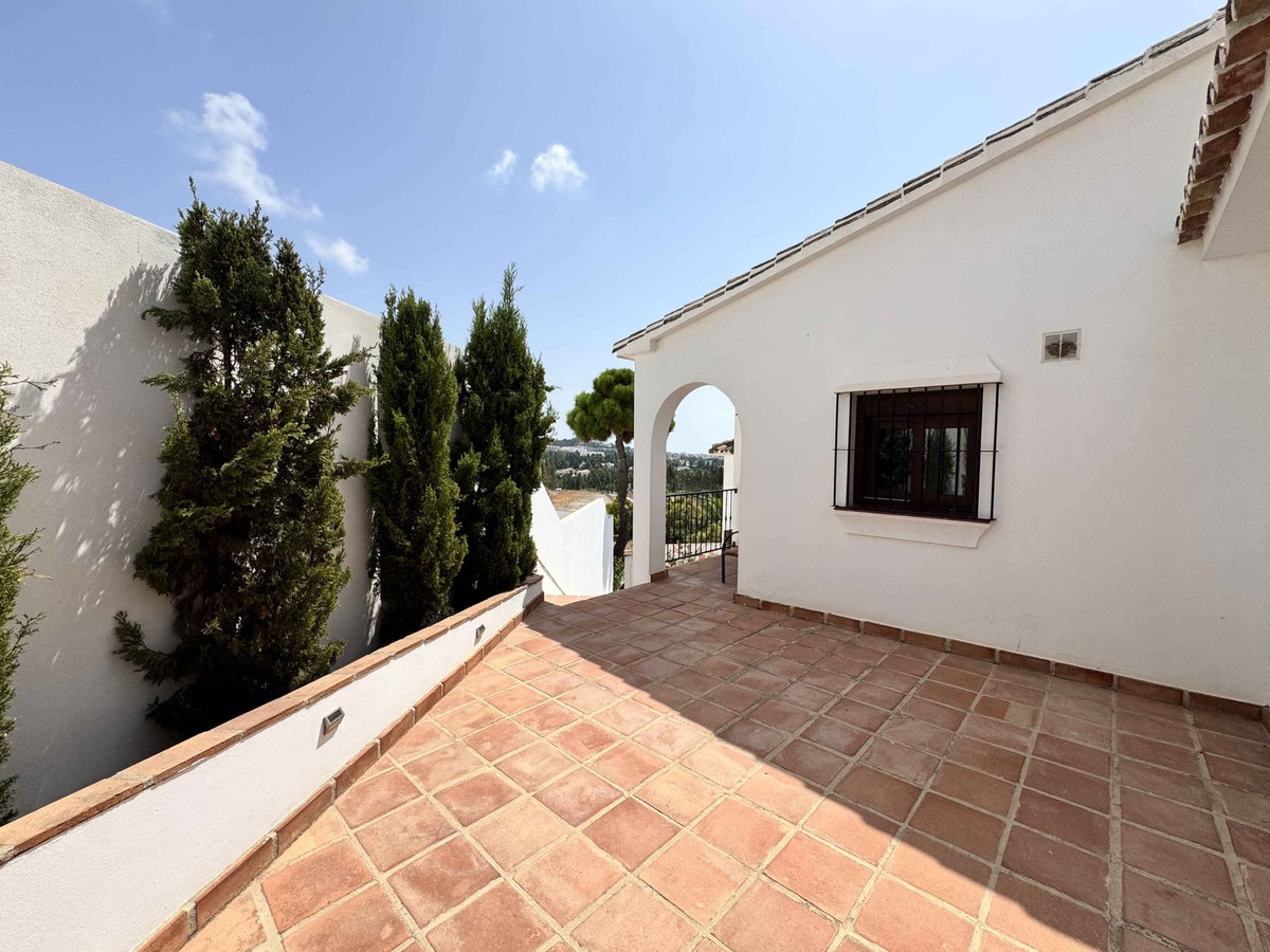 6 Bed Townhouse for sale in La Cala De Mijas Costa Del Sol, Málaga, Spain