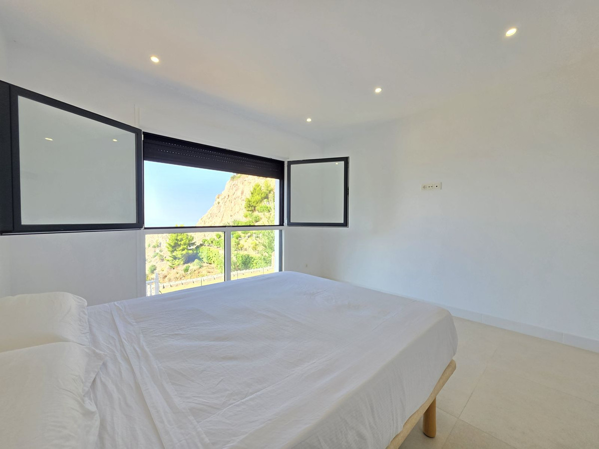 Se vende Pareada de 5 dormitorios en Costa Del Sol, Málaga, España