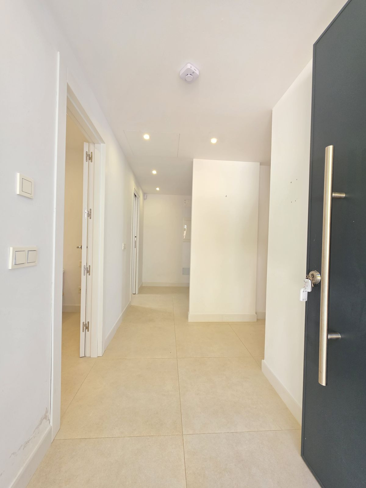 Se vende Pareada de 5 dormitorios en Costa Del Sol, Málaga, España