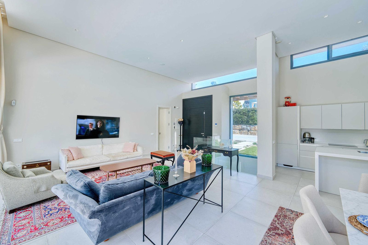4 Bed Townhouse for sale in Estepona Costa Del Sol, Málaga, Spain