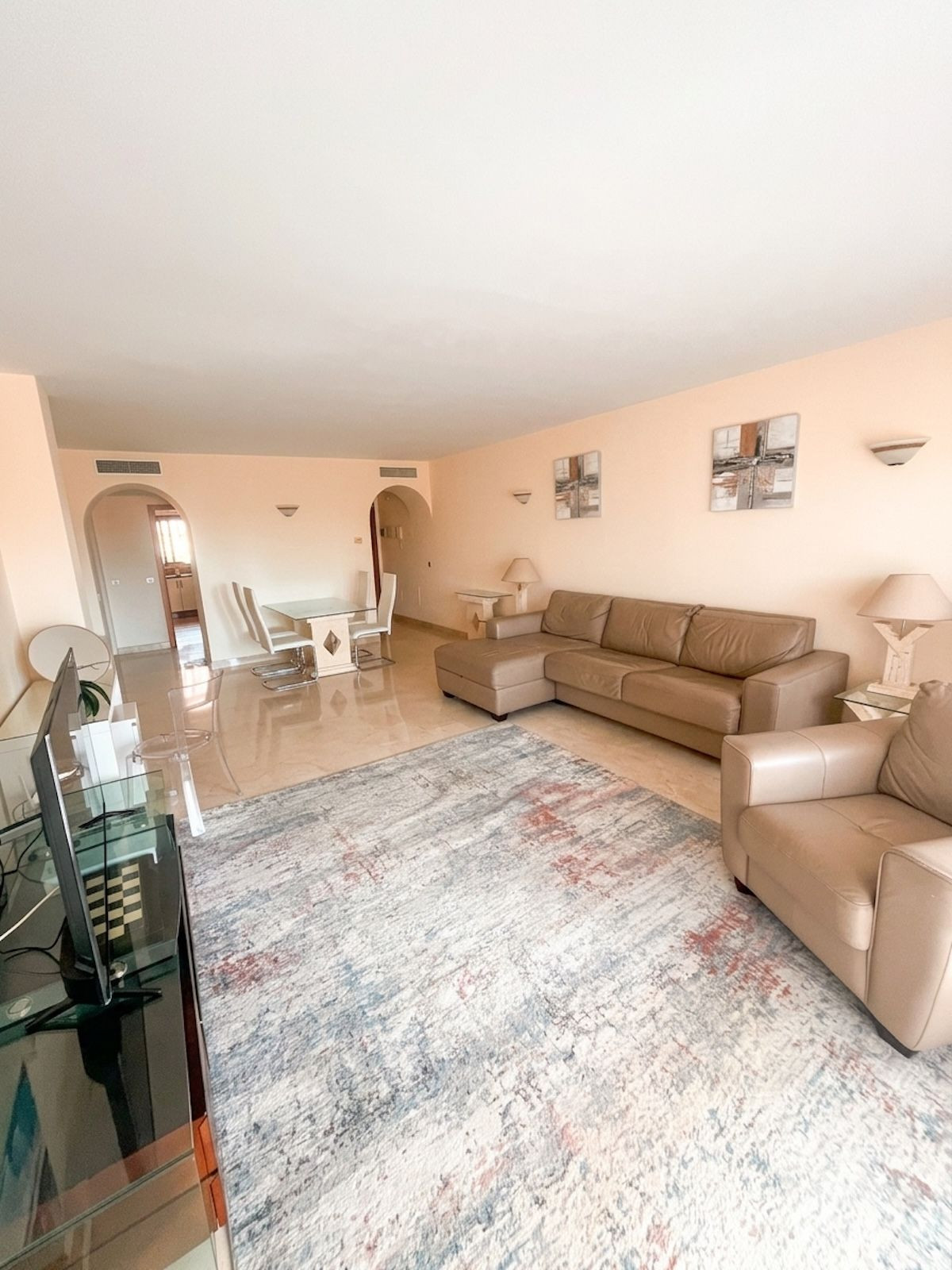 Se vende Apartamento Planta Media de 2 dormitorios en Costa Del Sol, Málaga, España
