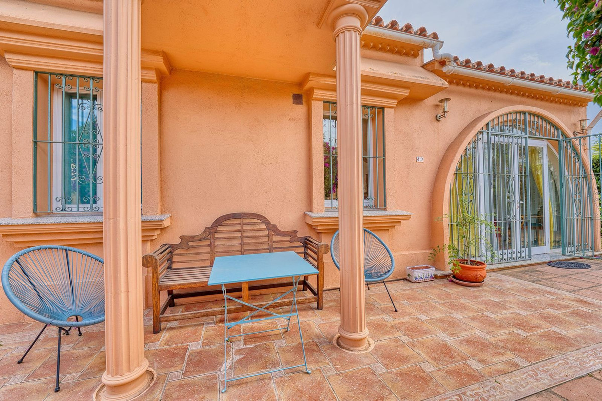 Se vende Villa - Chalet de 3 dormitorios en Costa Del Sol, Málaga, España