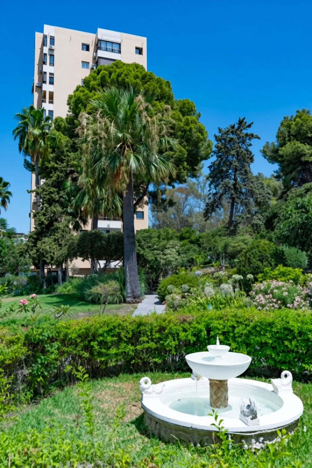 Se vende Apartamento Planta Media de 2 dormitorios en Costa Del Sol, Málaga, España