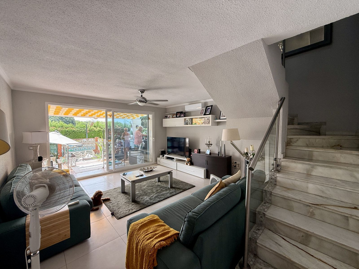 Se vende Apartamento Planta Baja de 3 dormitorios en Costa Del Sol, Málaga, España