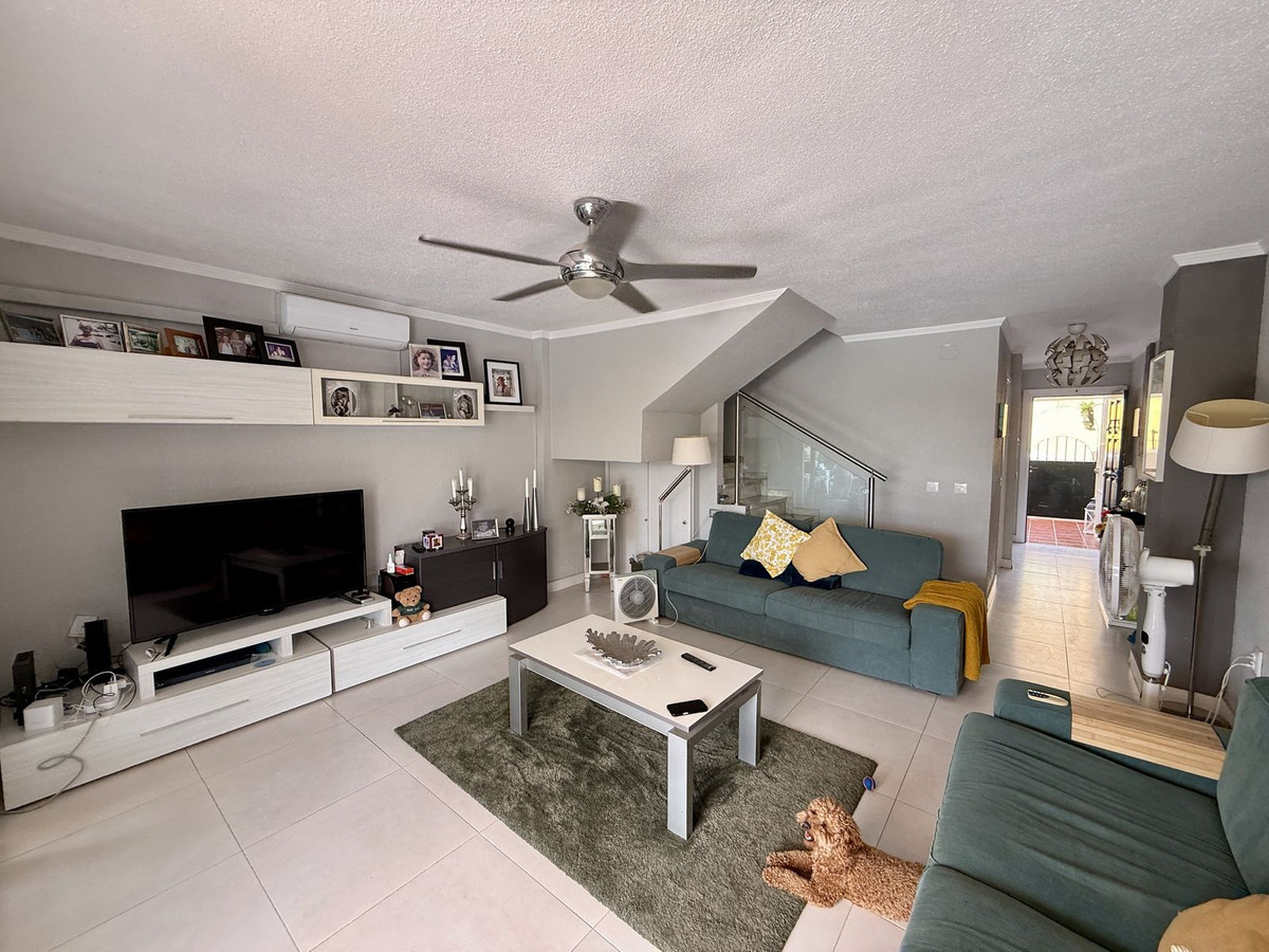 Se vende Apartamento Planta Baja de 3 dormitorios en Costa Del Sol, Málaga, España