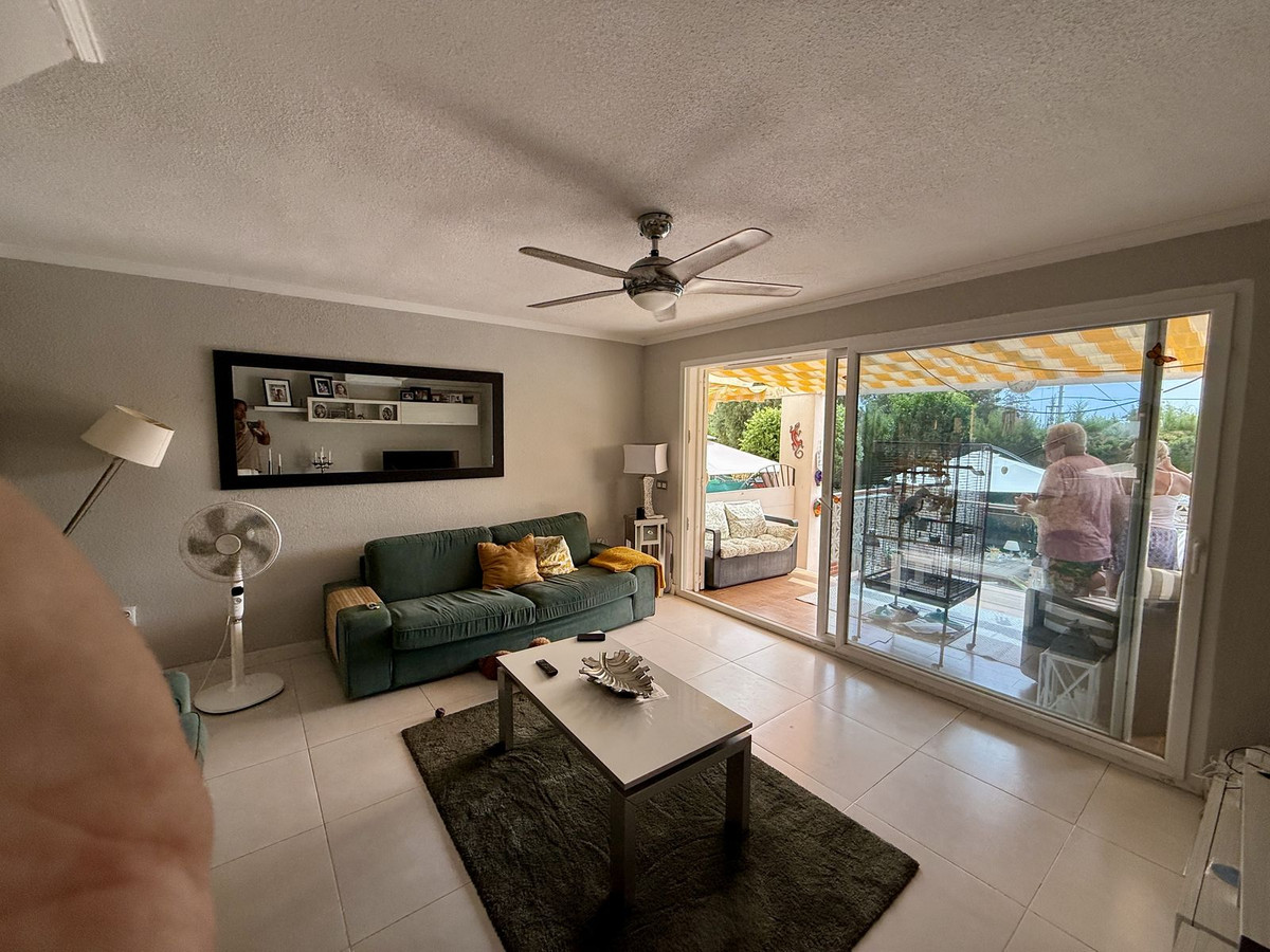 Se vende Apartamento Planta Baja de 3 dormitorios en Costa Del Sol, Málaga, España