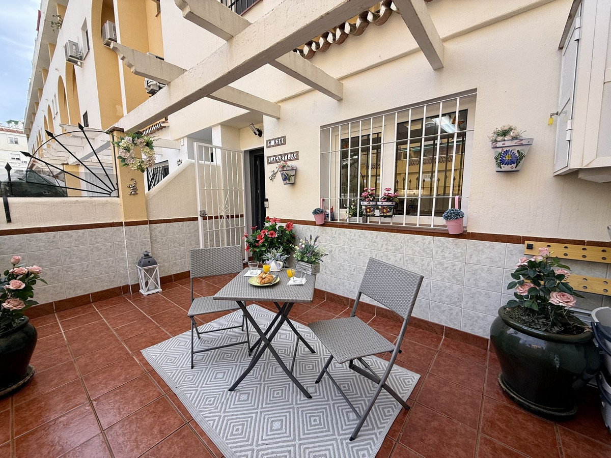 Se vende Apartamento Planta Baja de 3 dormitorios en Costa Del Sol, Málaga, España