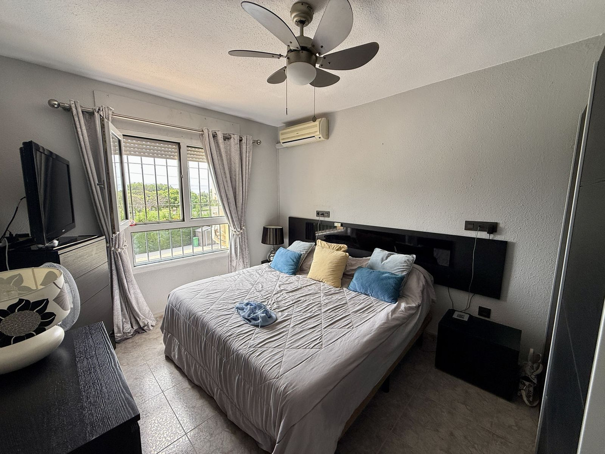 Se vende Apartamento Planta Baja de 3 dormitorios en Costa Del Sol, Málaga, España