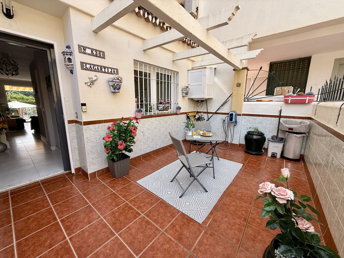 Se vende Apartamento Planta Baja de 3 dormitorios en Costa Del Sol, Málaga, España