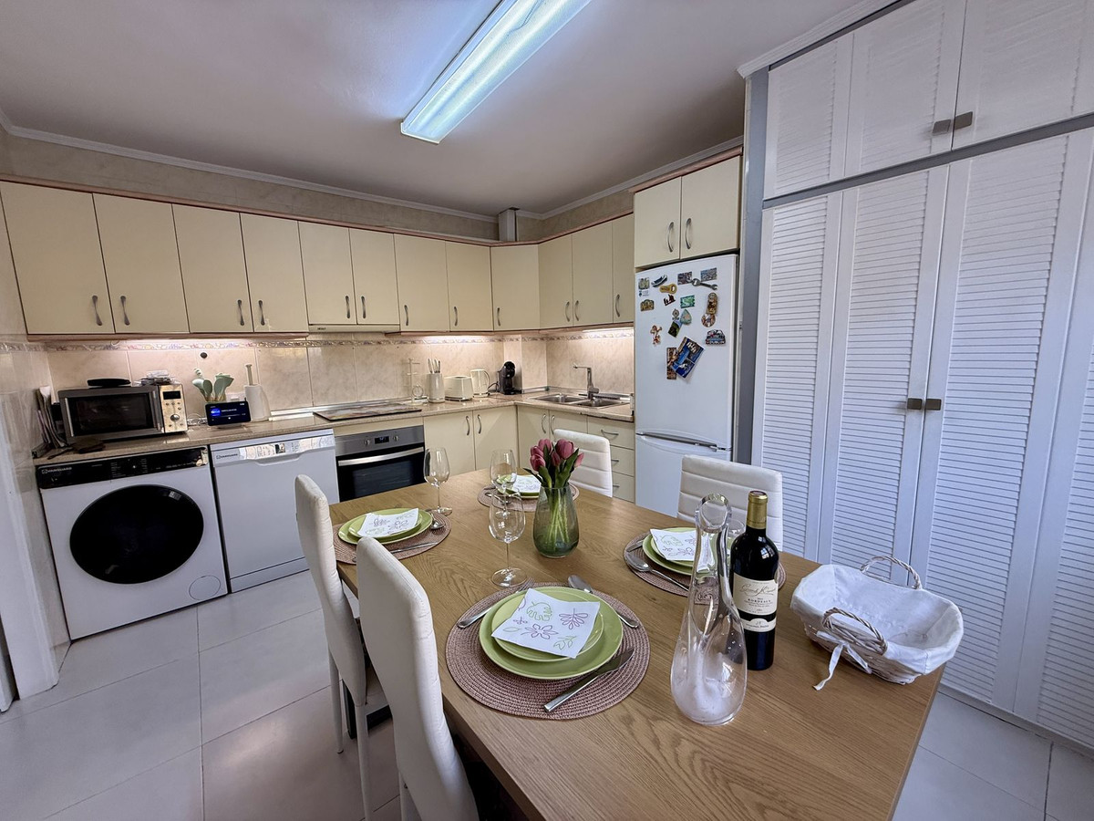 Se vende Apartamento Planta Baja de 3 dormitorios en Costa Del Sol, Málaga, España