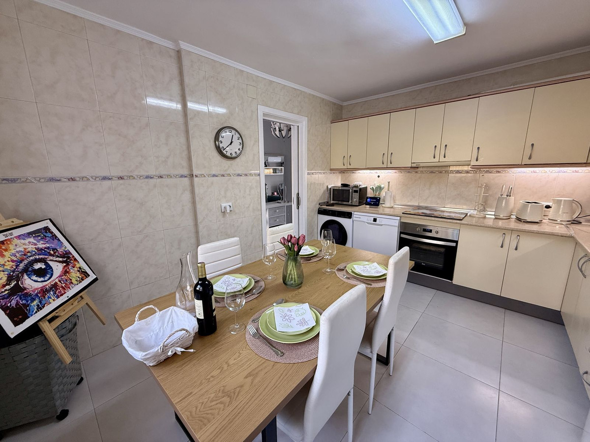 Se vende Apartamento Planta Baja de 3 dormitorios en Costa Del Sol, Málaga, España