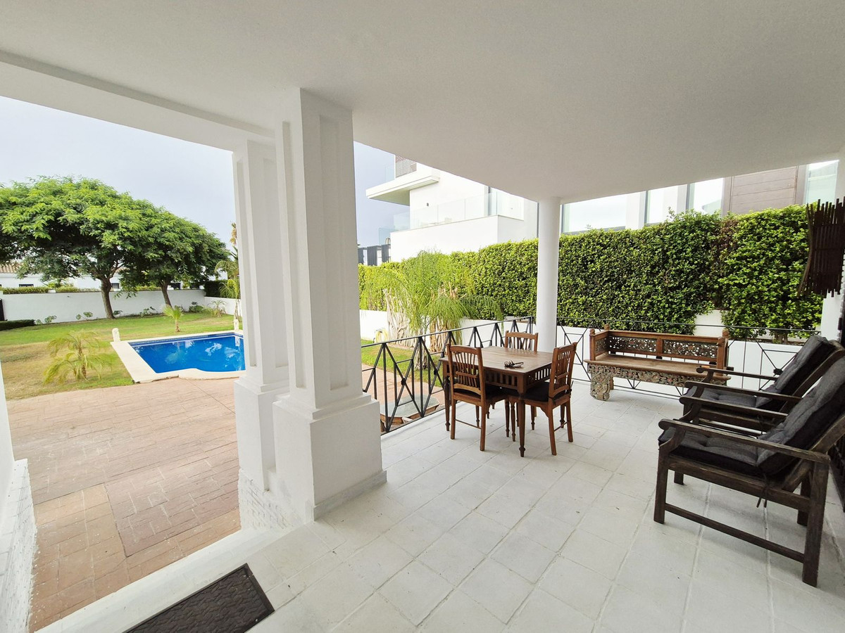 4 Bed Townhouse for sale in Guadalmina Baja Costa Del Sol, Málaga, Spain