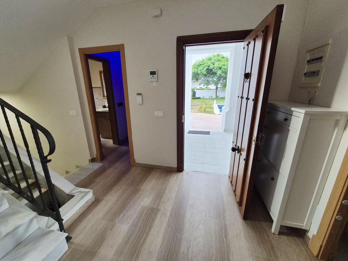 4 Bed Townhouse for sale in Guadalmina Baja Costa Del Sol, Málaga, Spain