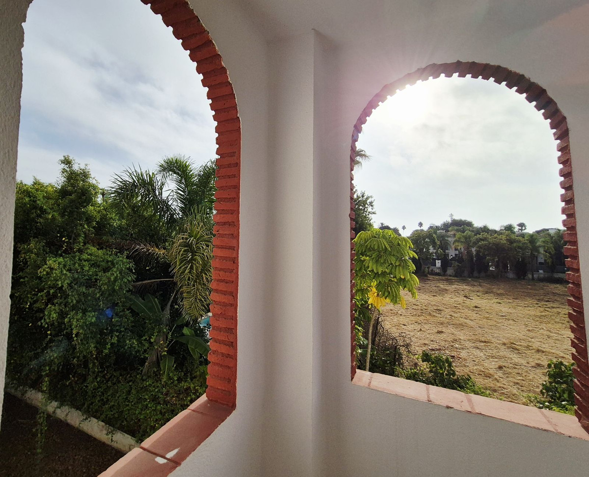 4 Bed Townhouse for sale in Guadalmina Baja Costa Del Sol, Málaga, Spain