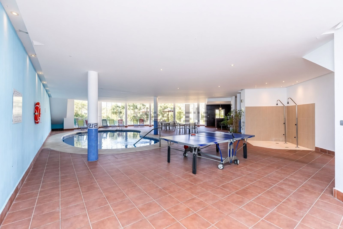 Se vende Apartamento Planta Media de 3 dormitorios en Costa Del Sol, Málaga, España
