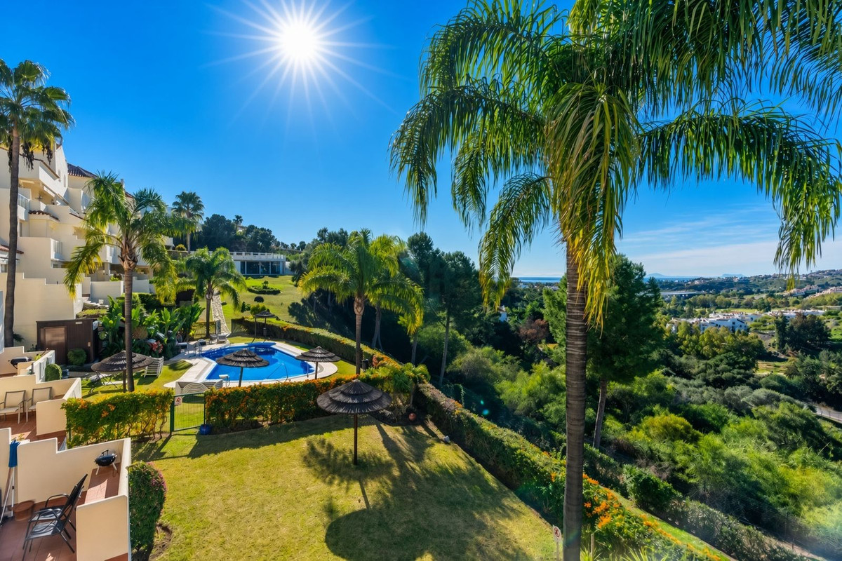 Se vende Apartamento Planta Media de 3 dormitorios en Costa Del Sol, Málaga, España