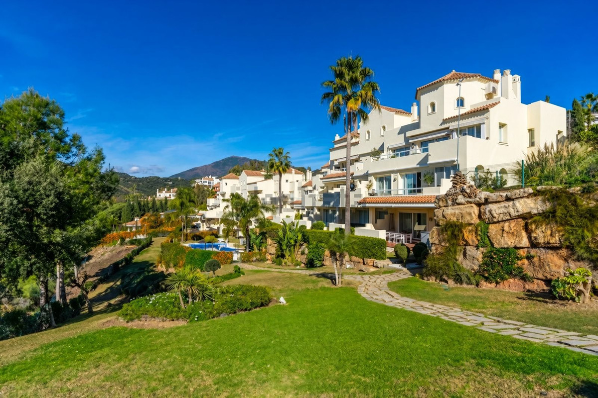 Se vende Apartamento Planta Media de 3 dormitorios en Costa Del Sol, Málaga, España