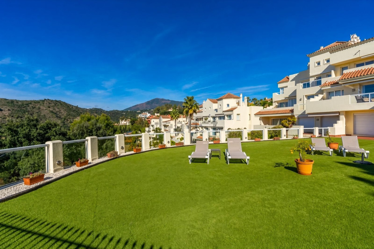 Se vende Apartamento Planta Media de 3 dormitorios en Costa Del Sol, Málaga, España