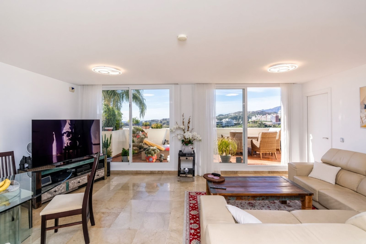 Se vende Apartamento Planta Media de 3 dormitorios en Costa Del Sol, Málaga, España