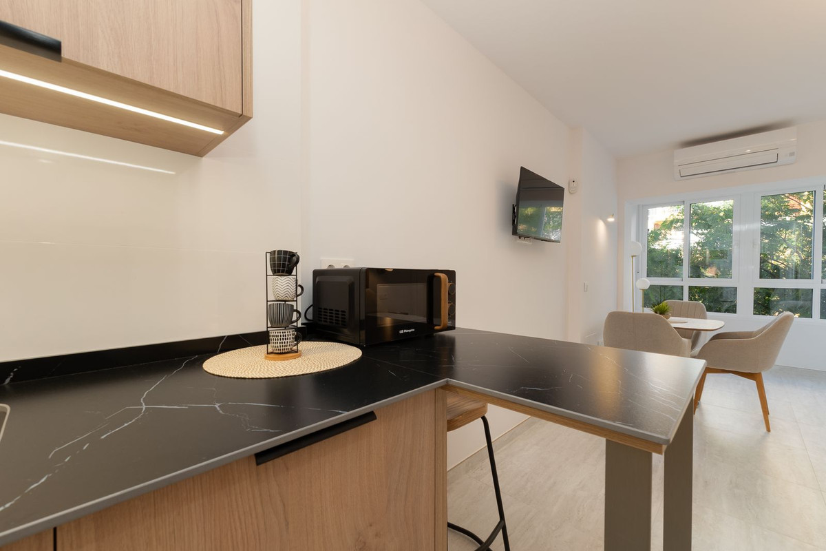 Se vende Apartamento Planta Media de 1 dormitorios en Costa Del Sol, Málaga, España