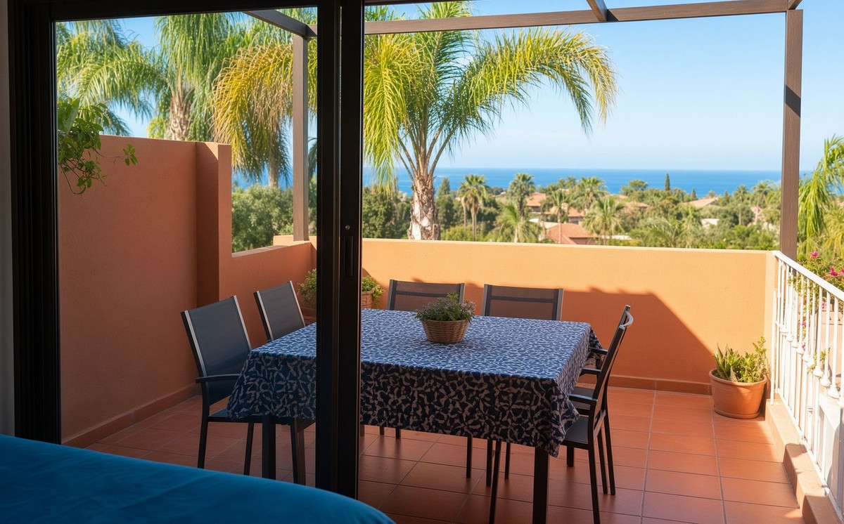 Se vende Apartamento Planta Media de 2 dormitorios en Costa Del Sol, Málaga, España