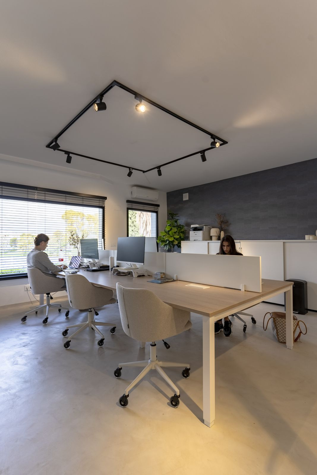 Commercial unit for sale in Guadalmina Alta Costa Del Sol, Málaga, Spain