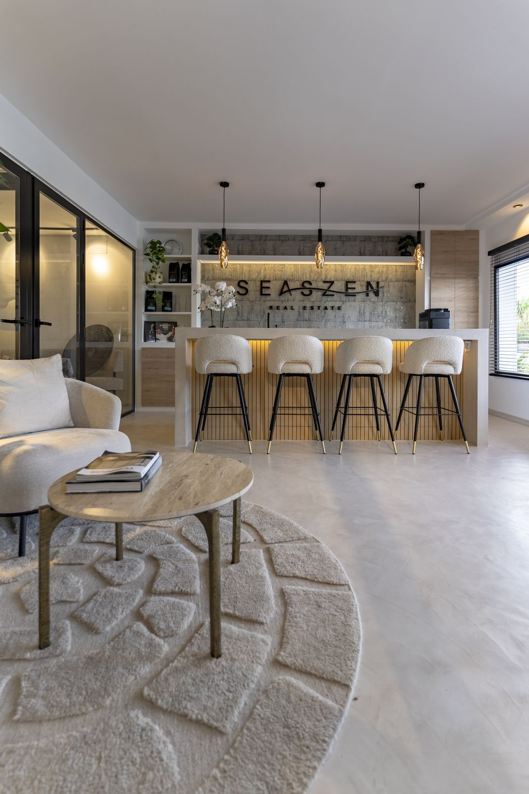 Commercial unit for sale in Guadalmina Alta Costa Del Sol, Málaga, Spain
