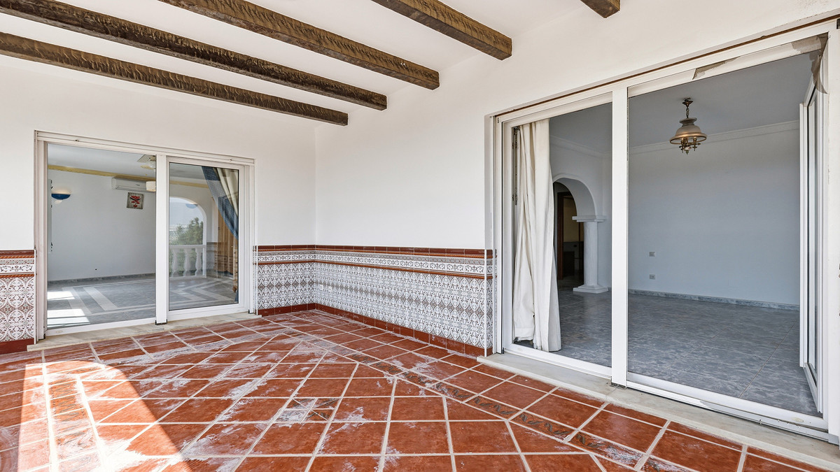 4 Bed Townhouse for sale in Manilva Costa Del Sol, Málaga, Spain