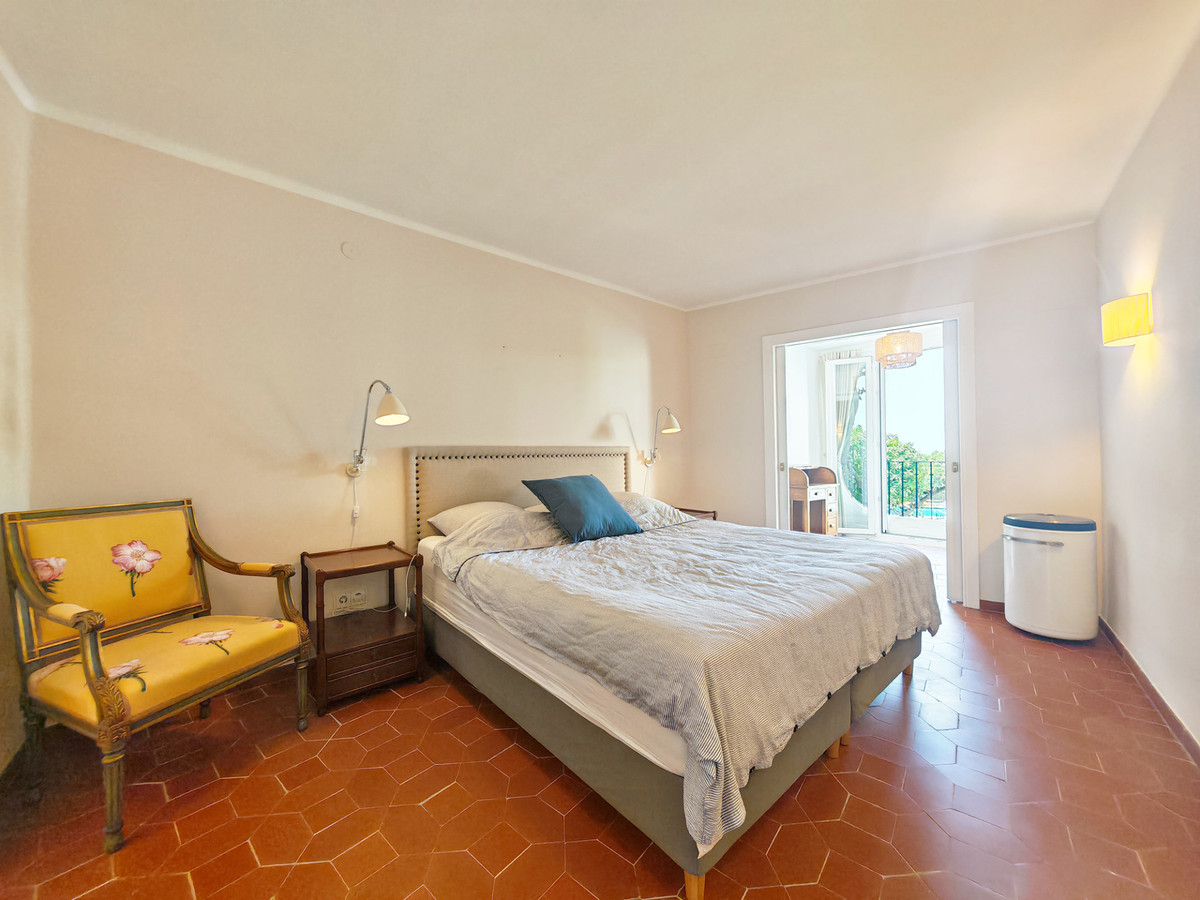4 Bed Townhouse for sale in Marbella Costa Del Sol, Málaga, Spain