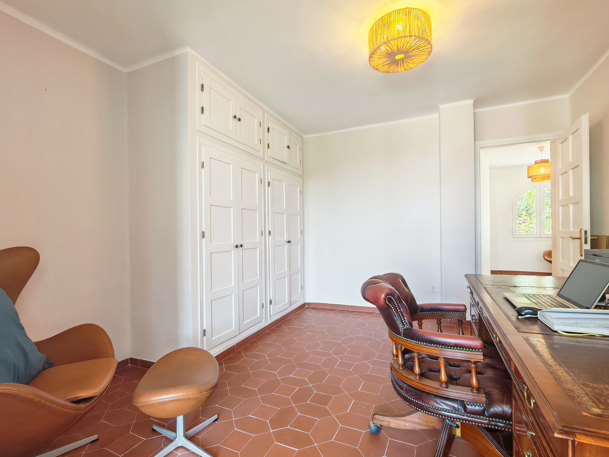 4 Bed Townhouse for sale in Marbella Costa Del Sol, Málaga, Spain