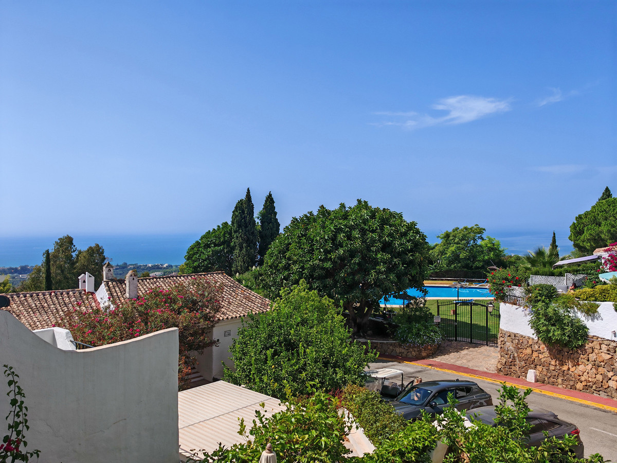 4 Bed Townhouse for sale in Marbella Costa Del Sol, Málaga, Spain