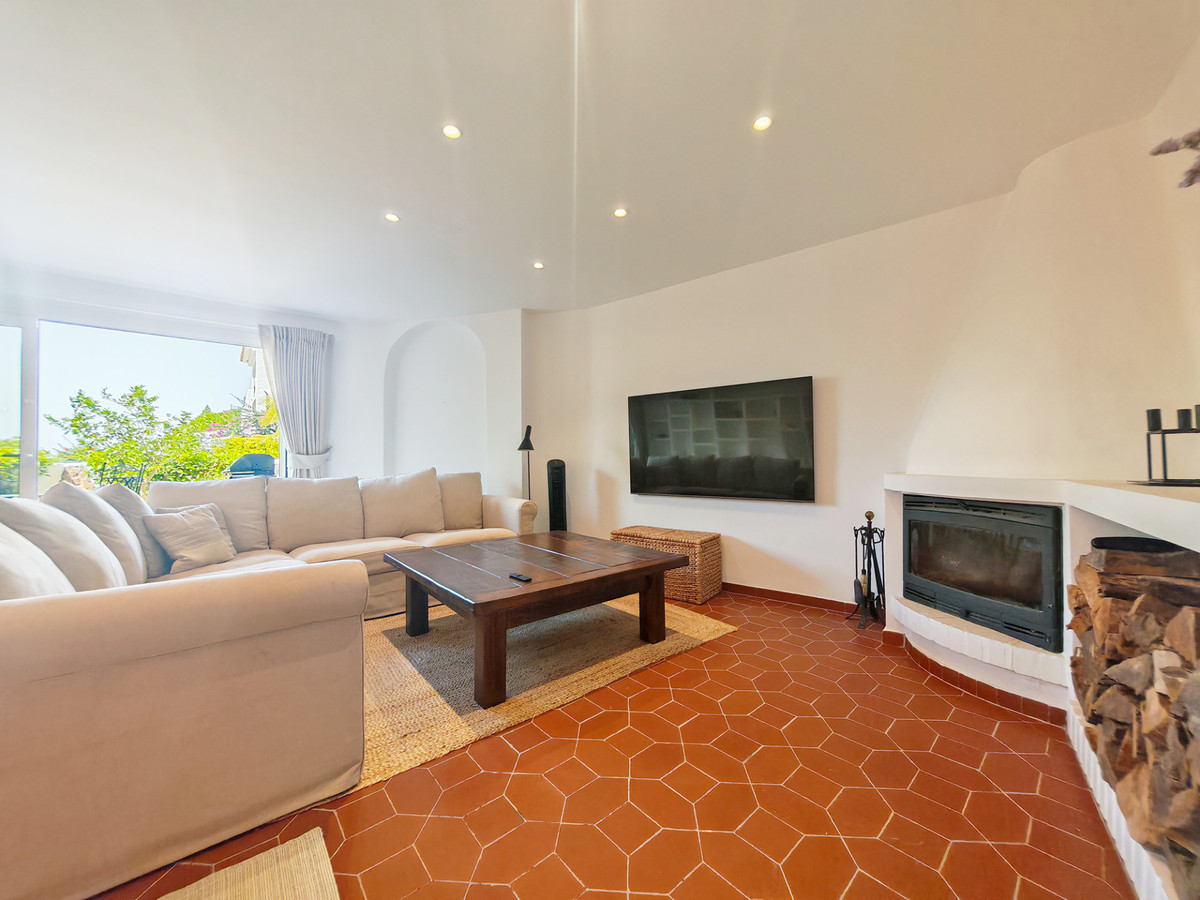 4 Bed Townhouse for sale in Marbella Costa Del Sol, Málaga, Spain