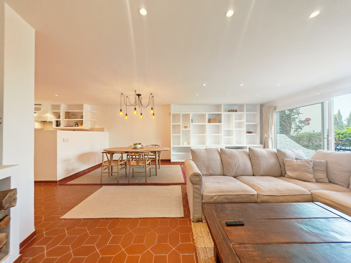 4 Bed Townhouse for sale in Marbella Costa Del Sol, Málaga, Spain