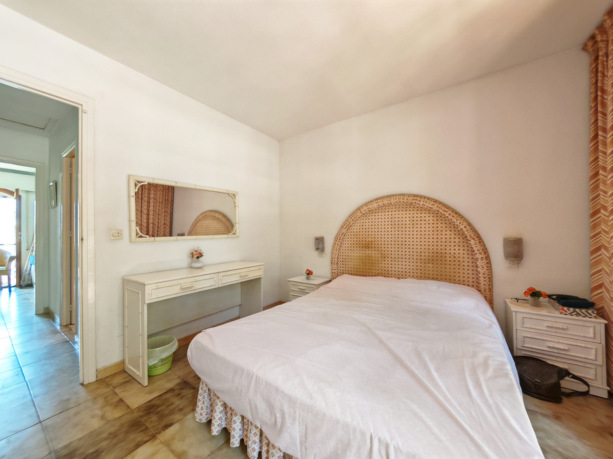 2 Bed Townhouse for sale in Elviria Costa Del Sol, Málaga, Spain