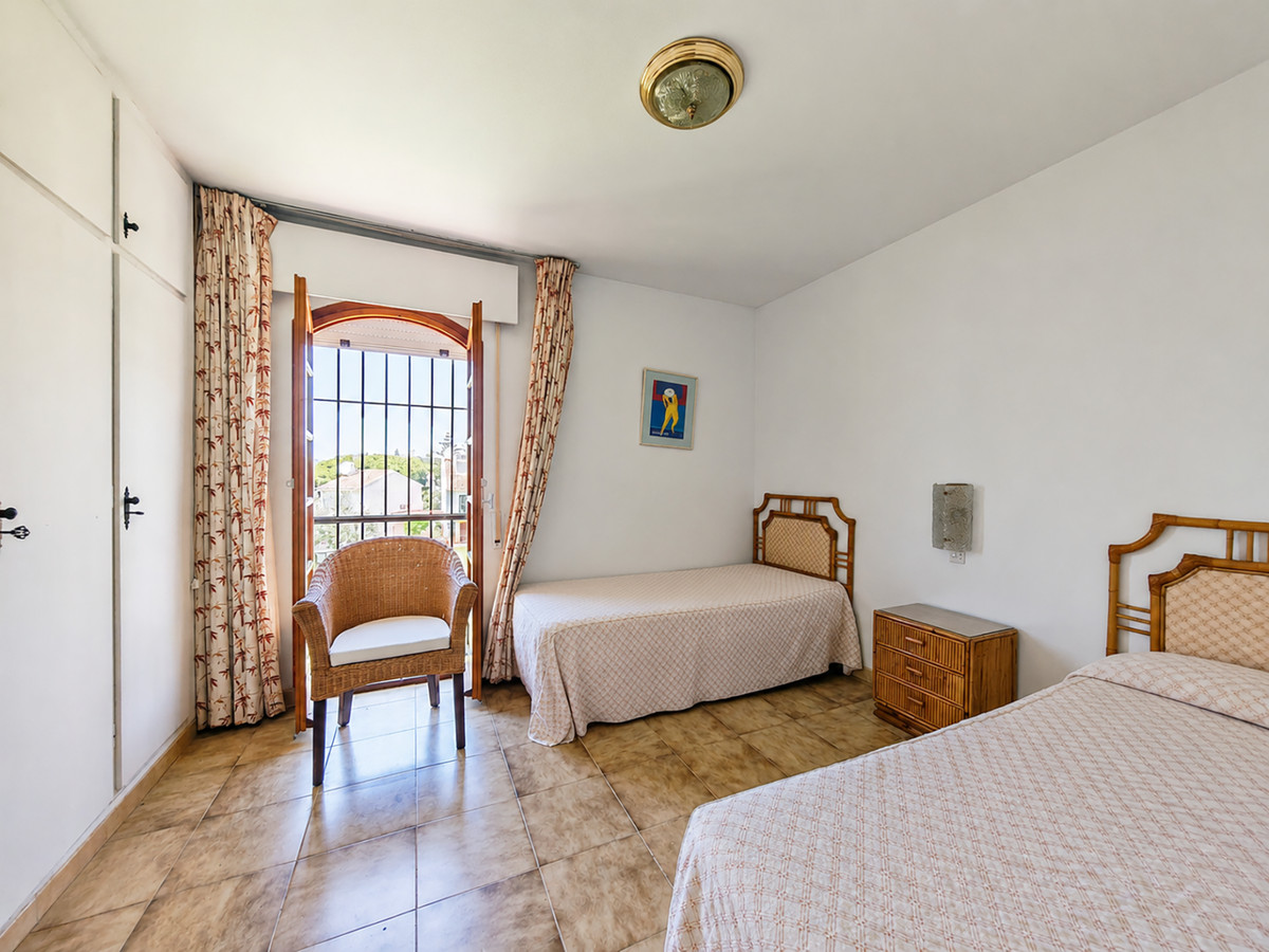 2 Bed Townhouse for sale in Elviria Costa Del Sol, Málaga, Spain