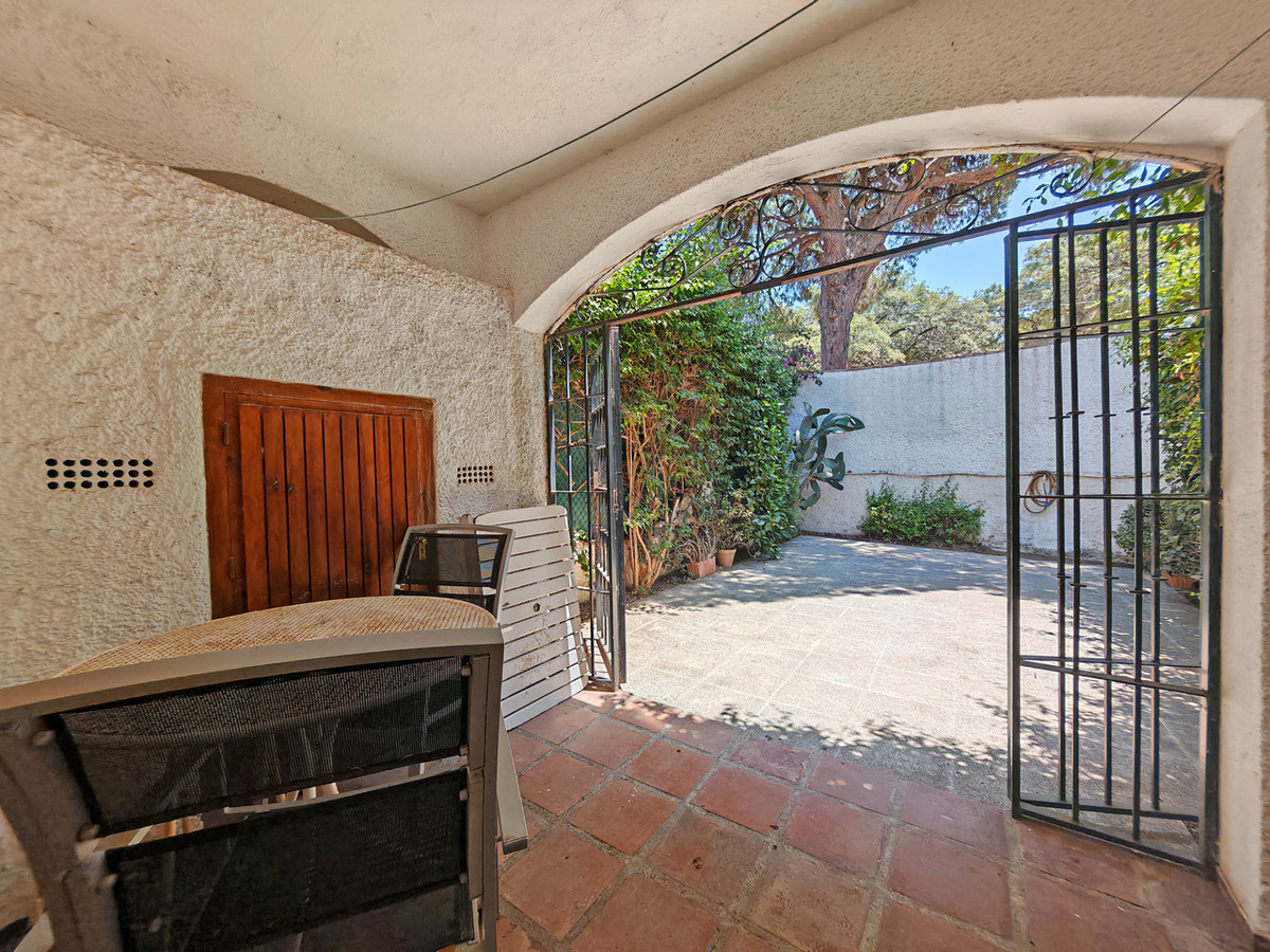 2 Bed Townhouse for sale in Elviria Costa Del Sol, Málaga, Spain