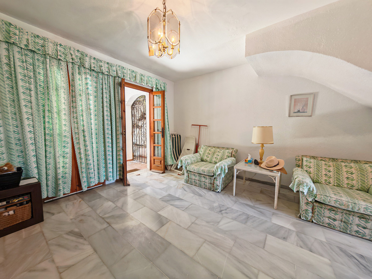 2 Bed Townhouse for sale in Elviria Costa Del Sol, Málaga, Spain