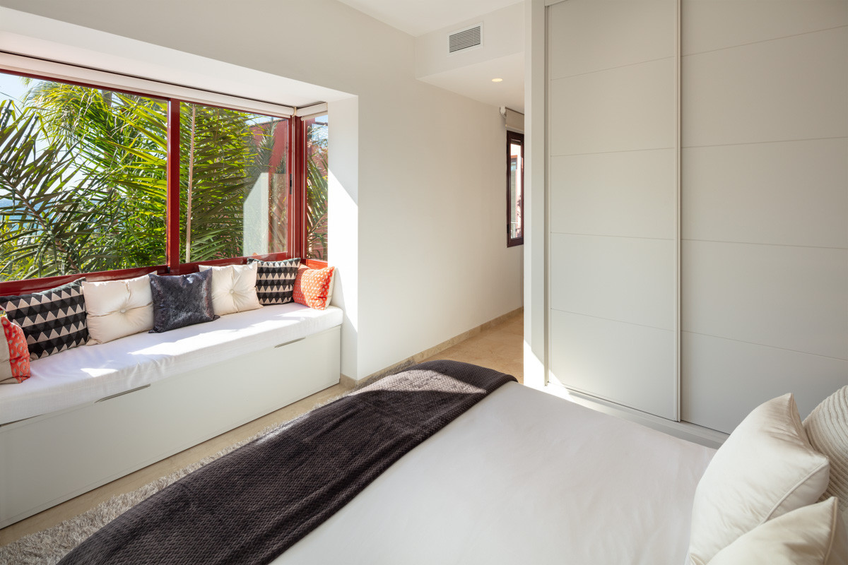 2 Bed Apartment for sale in Marbella Costa Del Sol, Málaga, Spain