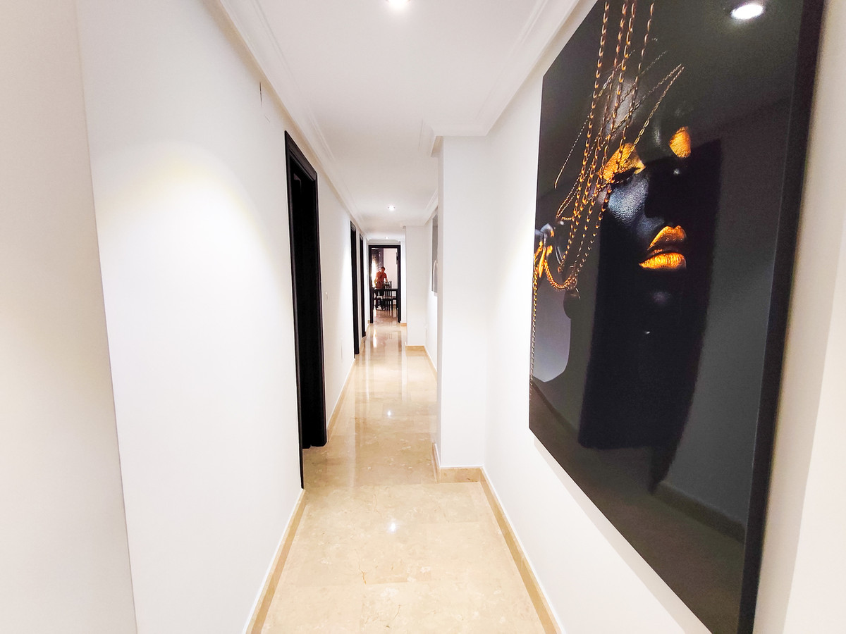 3 Bed Apartment for sale in Torrevieja Costa Blanca, Alicante, Spain