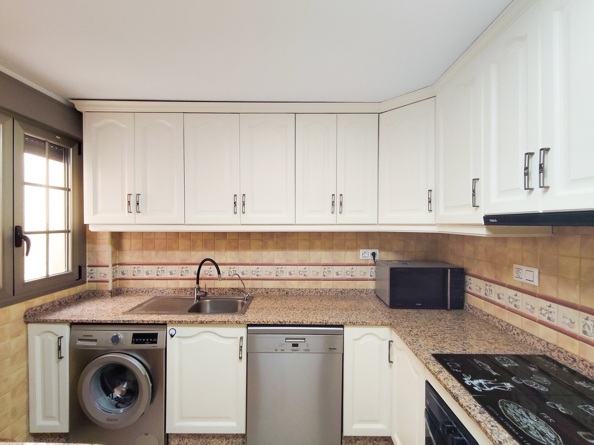 3 Bed Apartment for sale in Torrevieja Costa Blanca, Alicante, Spain