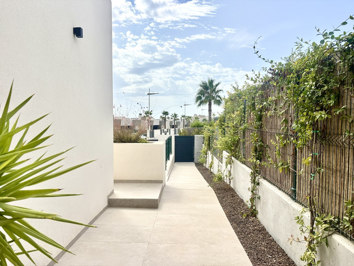 4 Bed Townhouse for sale in La Finca Golf Costa Blanca, Alicante, Spain
