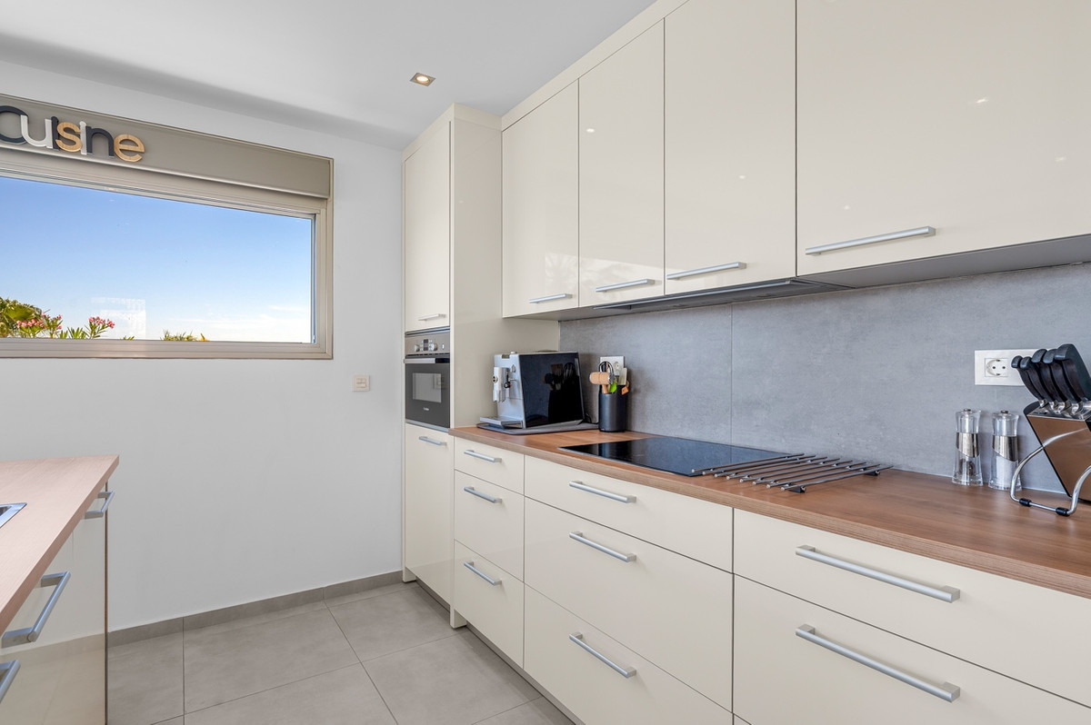 Se vende Villa - Chalet de 3 dormitorios en Costa Blanca, Alicante, España