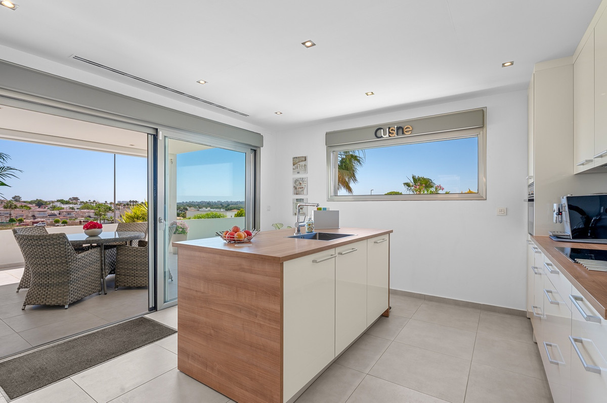 Se vende Villa - Chalet de 3 dormitorios en Costa Blanca, Alicante, España
