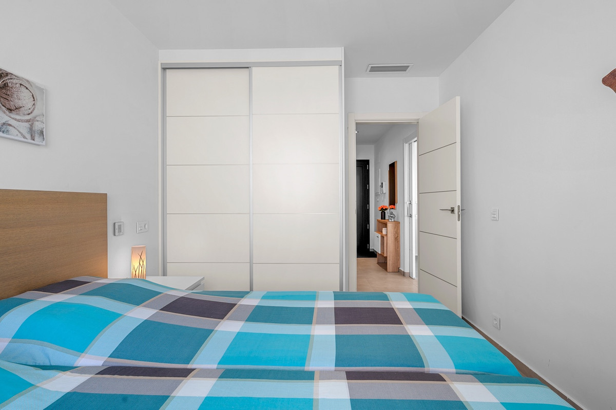 Se vende Villa - Chalet de 3 dormitorios en Costa Blanca, Alicante, España