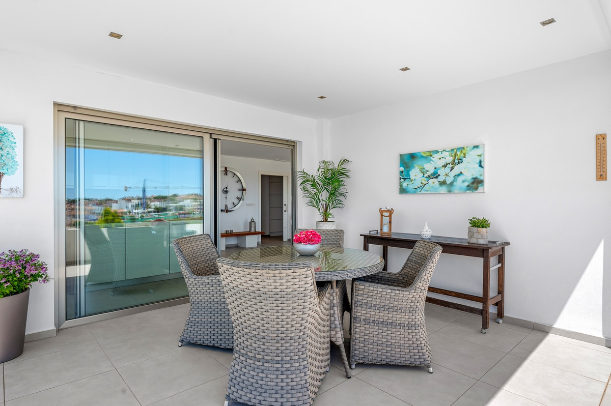 Se vende Villa - Chalet de 3 dormitorios en Costa Blanca, Alicante, España