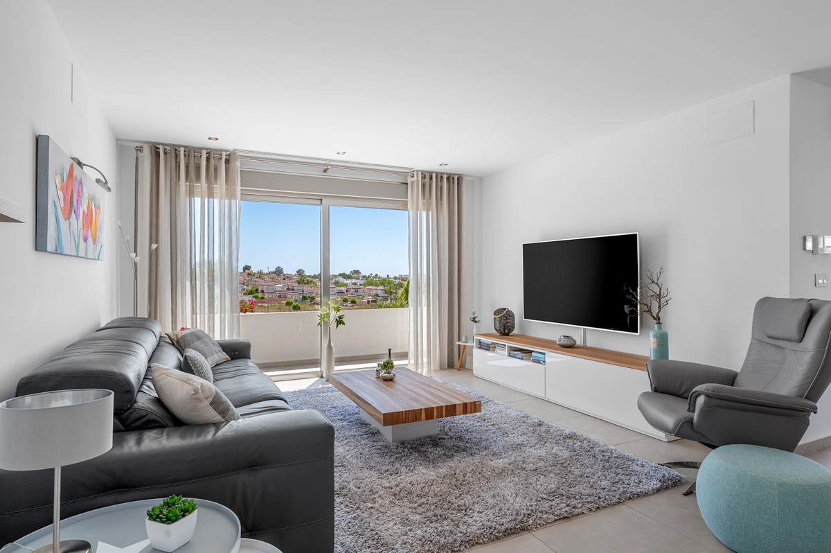Se vende Villa - Chalet de 3 dormitorios en Costa Blanca, Alicante, España