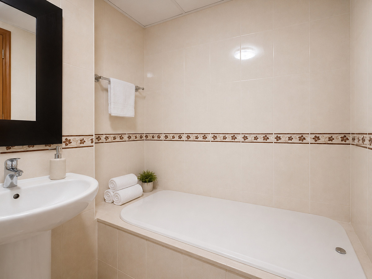 Se vende Adosada de 3 dormitorios en Costa Del Sol, Málaga, España