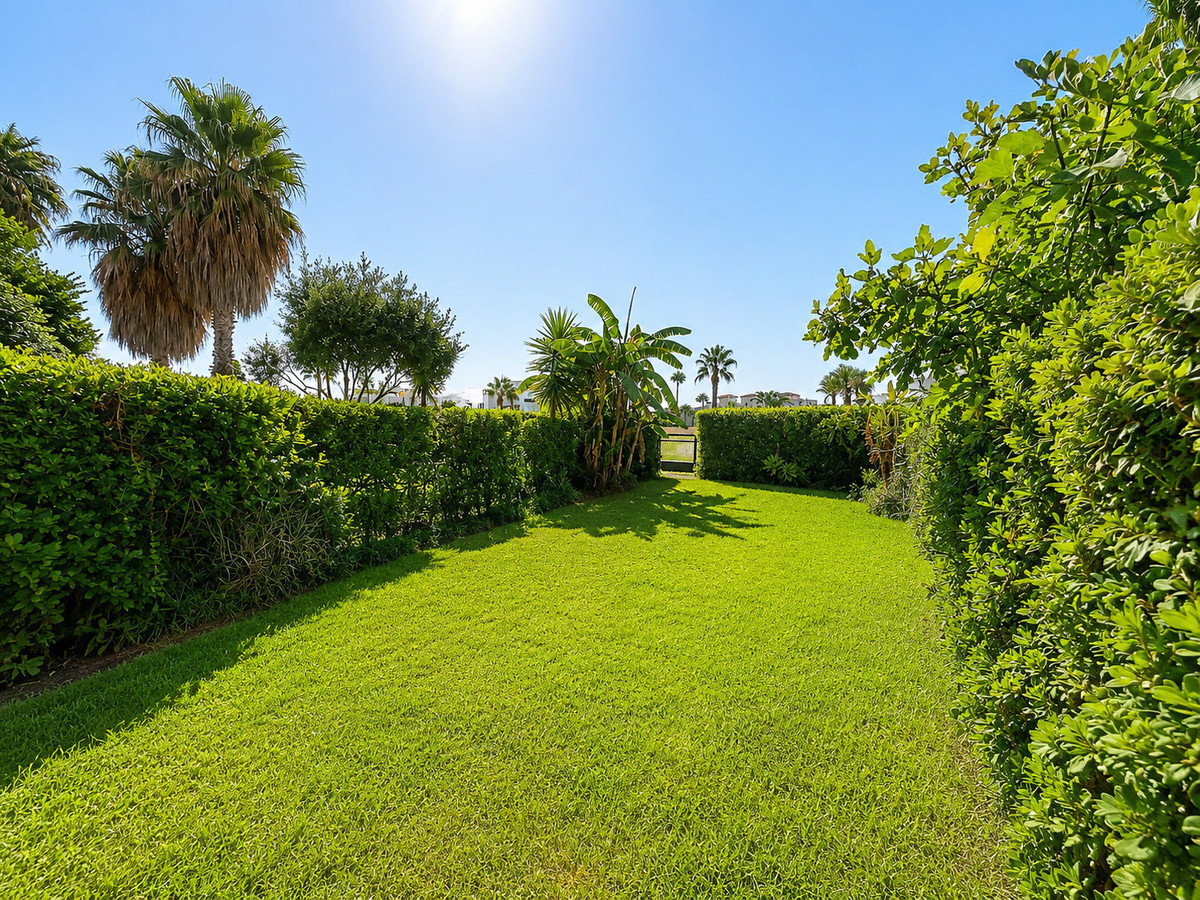 Se vende Adosada de 3 dormitorios en Costa Del Sol, Málaga, España