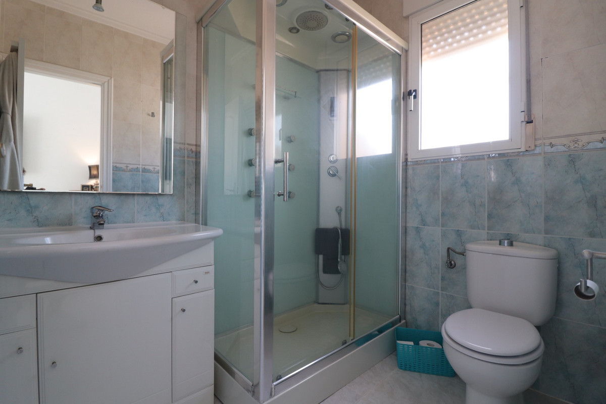 4 Bed Townhouse for sale in Benimar Costa Blanca, Alicante, Spain